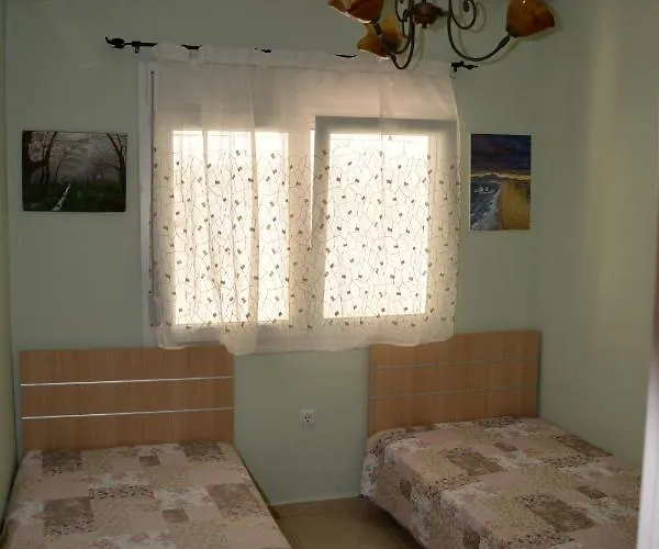 Moudania's Cozy Daire *