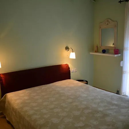 Apartment Moudania's Cozy